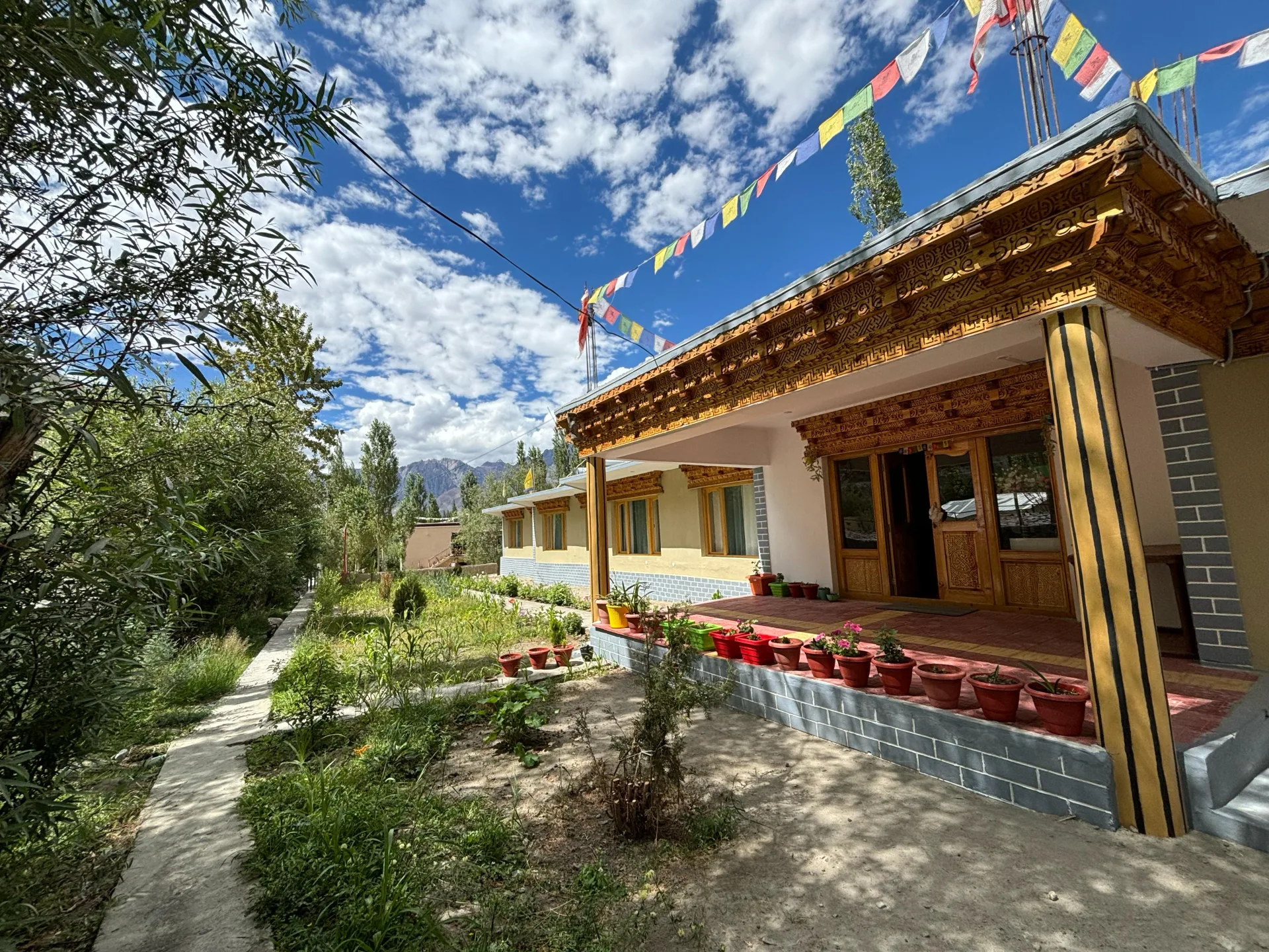 Serchen Boutique Hunder in Ladakh