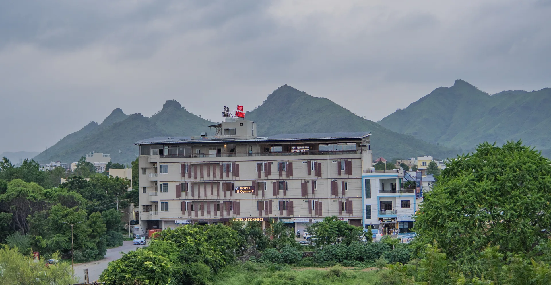 Hotel U Connect